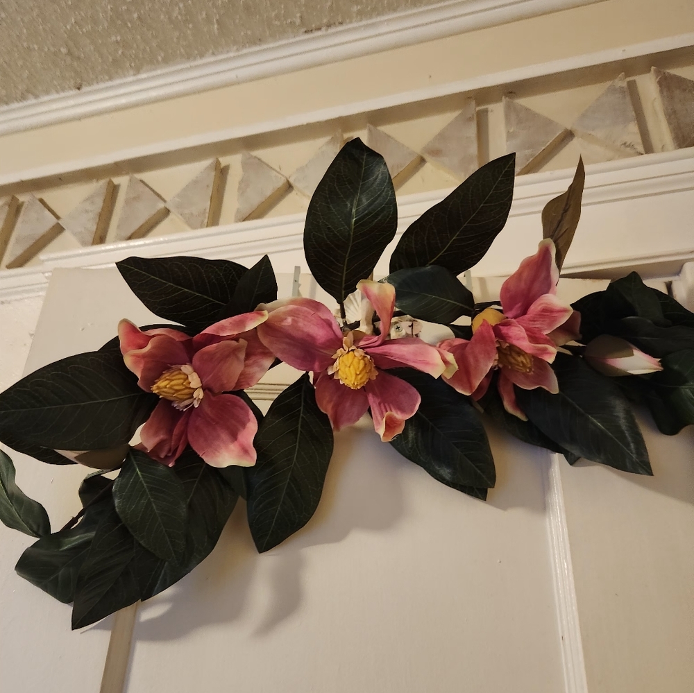 * Floral Garland